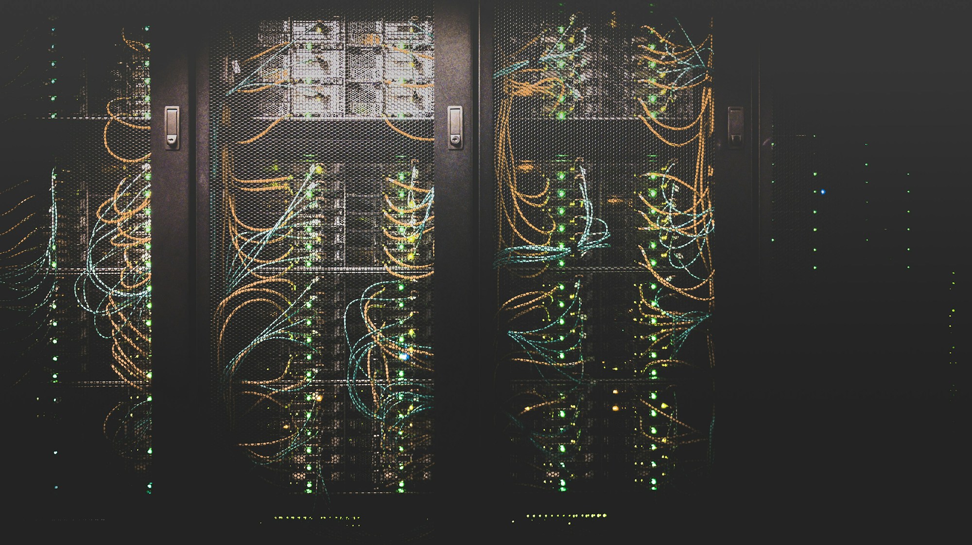 Network kabinetleri ve zayıf akım altyapısı
